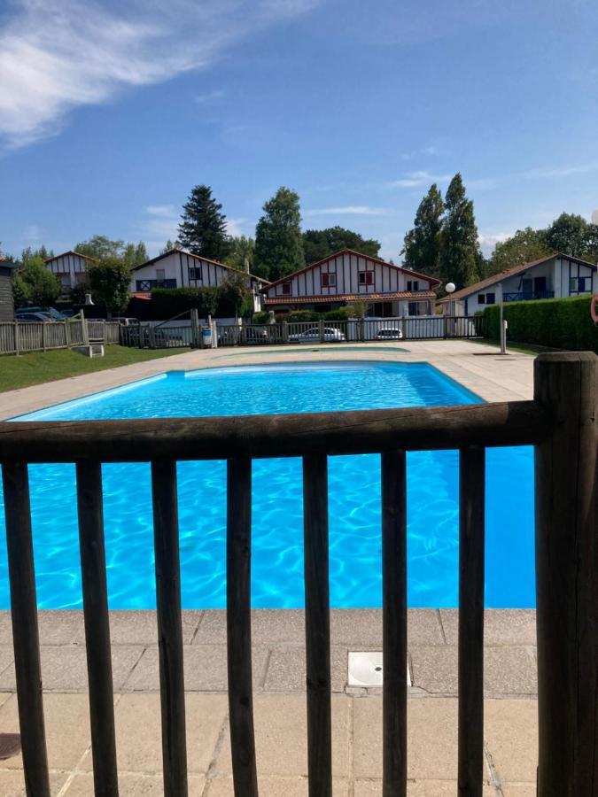 Maison A Hendaye Plage, 5 Pieces, 5 Personnes, Jardin, Piscine, Tennis Exteriör bild